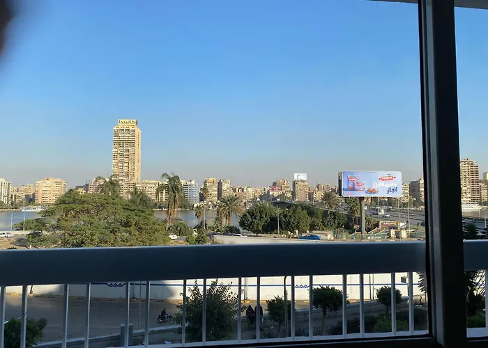 Giza Nile View Apt